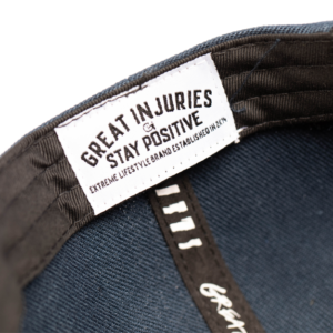 inner label of great injuries snapback