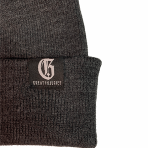 long beanie label detail