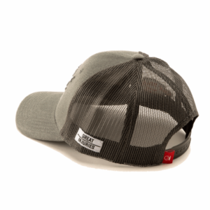 anthracite hat wit mash back and grey embroidey